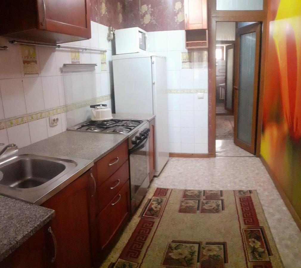 Иляева 66 Парк Кен Баба Shymkent Exterior photo